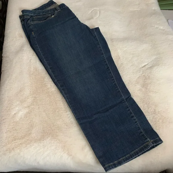 Coldwater women crop jeans size 10 - Picture 10 of 11